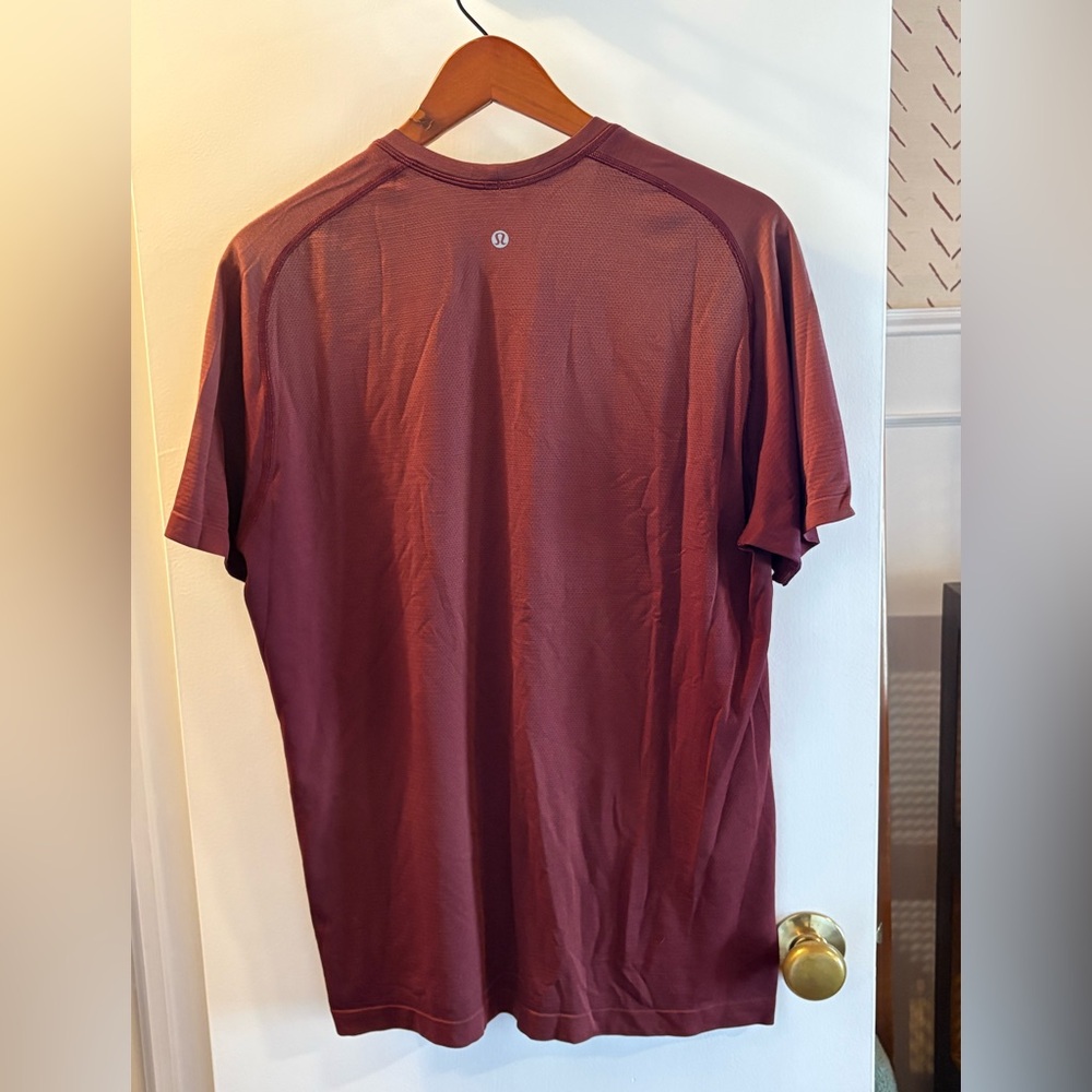 Lululemon | Men’s Training Tee - Picture 5 of 5